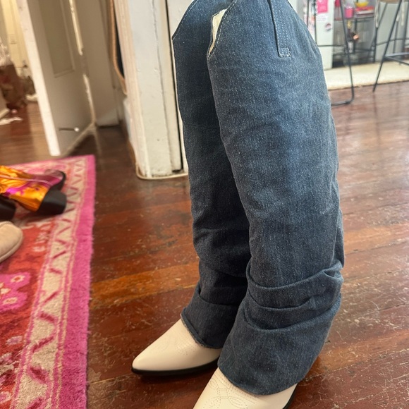 Fashion Nova denim cowgirl boots - Picture 1 of 3